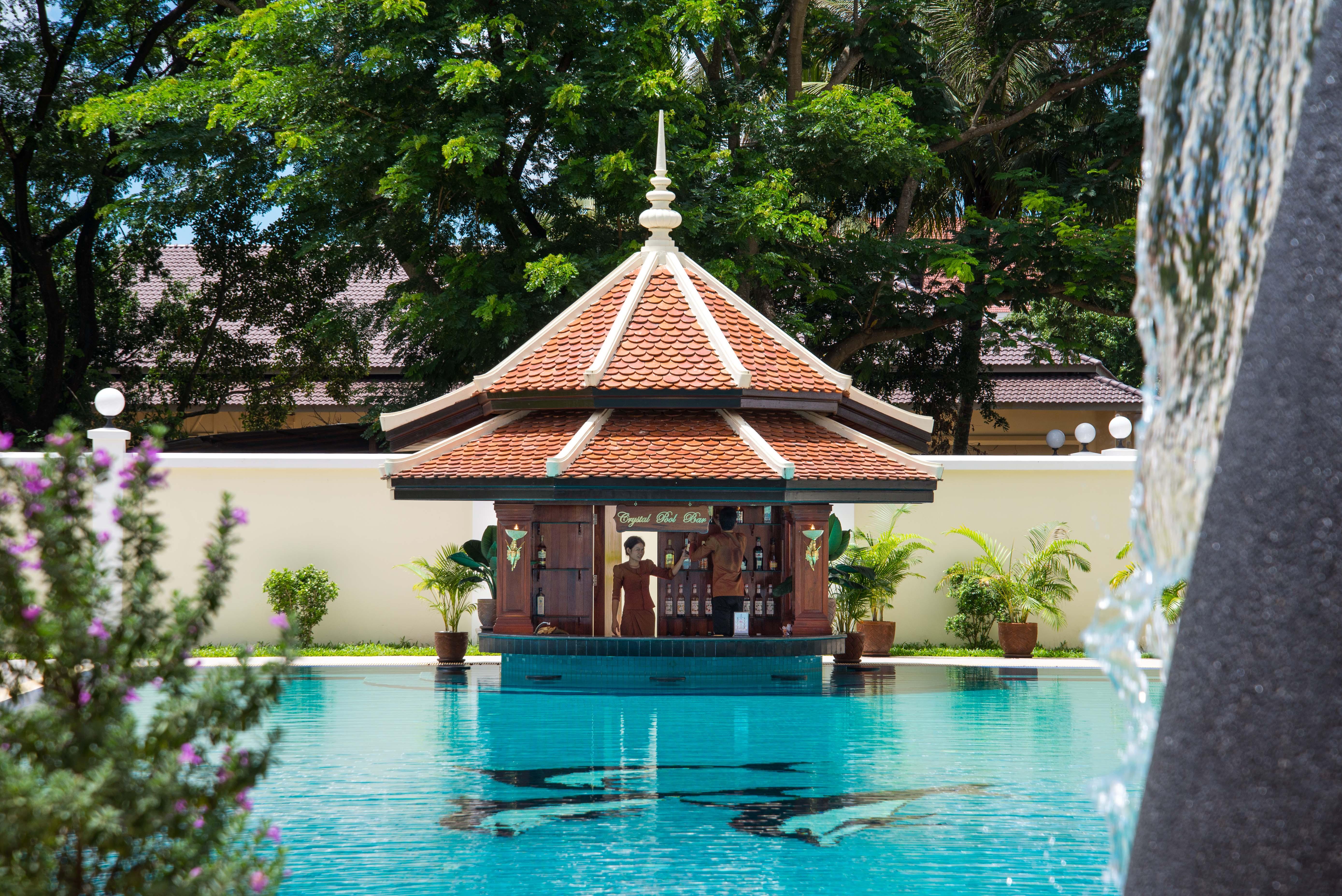 Regency Angkor Hotel Siem Reap Exterior photo